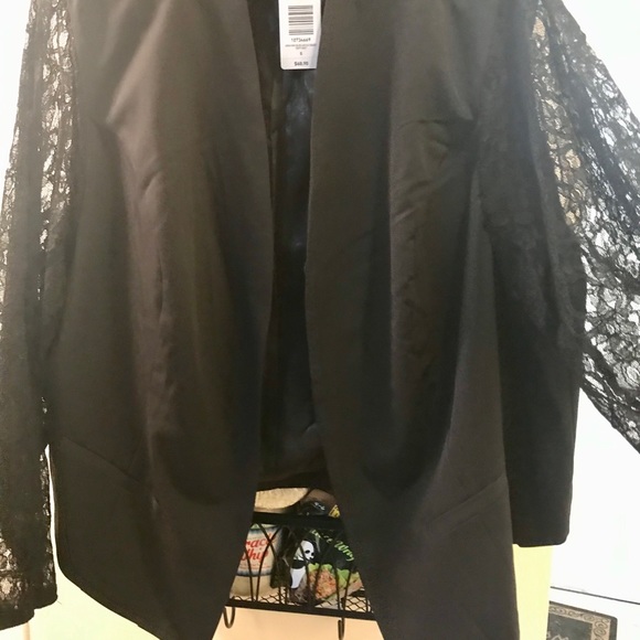 BNWT!!! Torrid Open Front Blazer - Picture 2 of 4